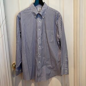 Brooks Brothers 🔥last chance 🔥⭐️blue and white shirt